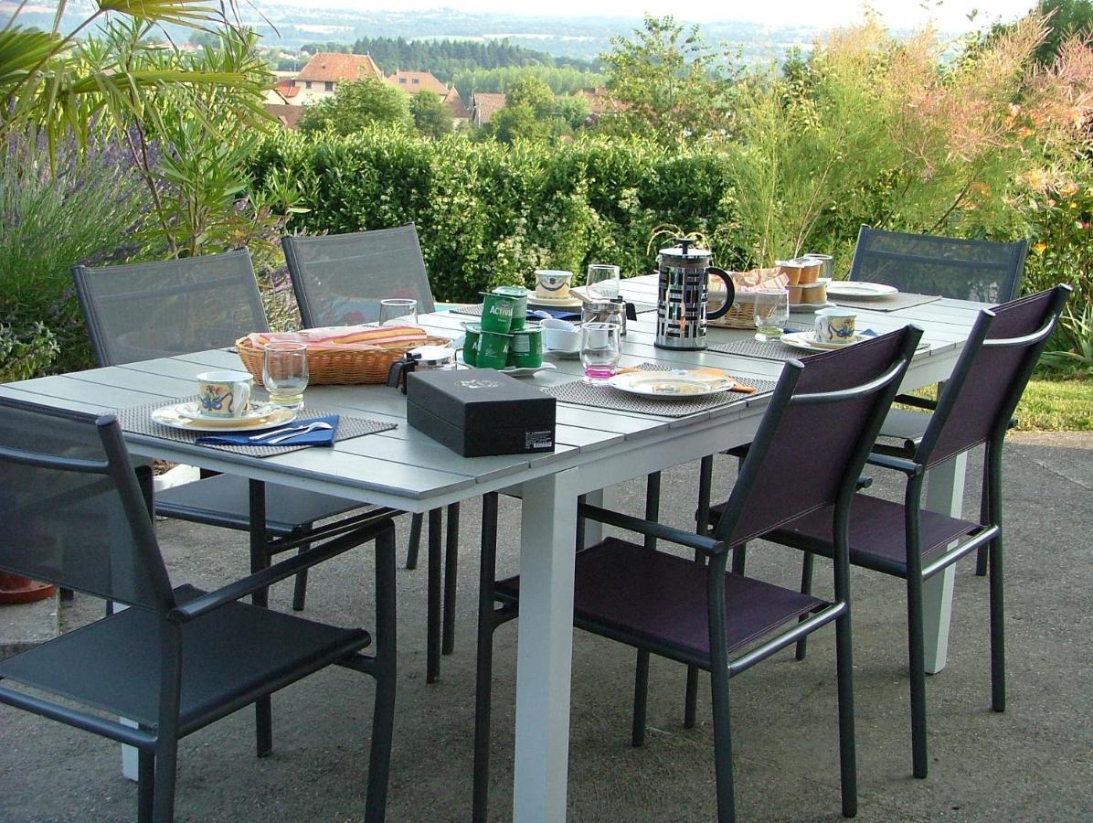 Les Enselmes Bed and Breakfast Montagnieu  Exteriör bild